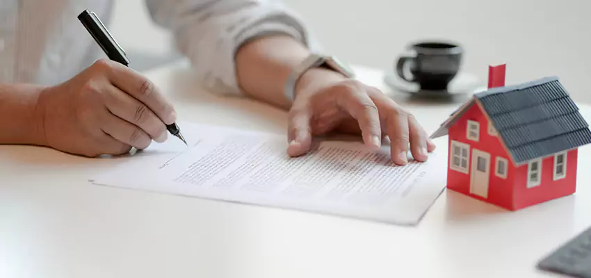 How We Calculate Your Sell House in Foreclosure Offer in Uniondale, New York?